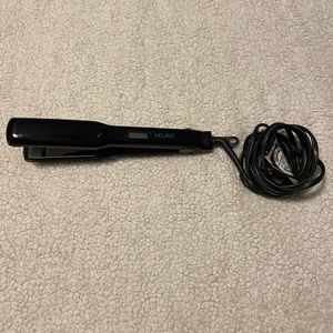 Paul Mitchell Neuro Flat Iron